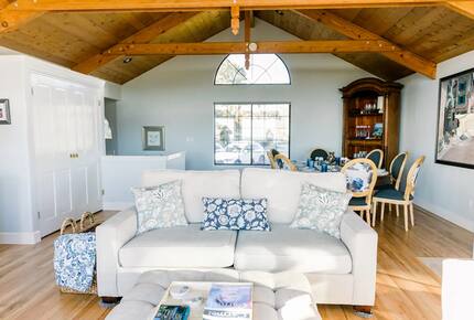 Carmel-by-the-Sea Cottage - Carmel, California