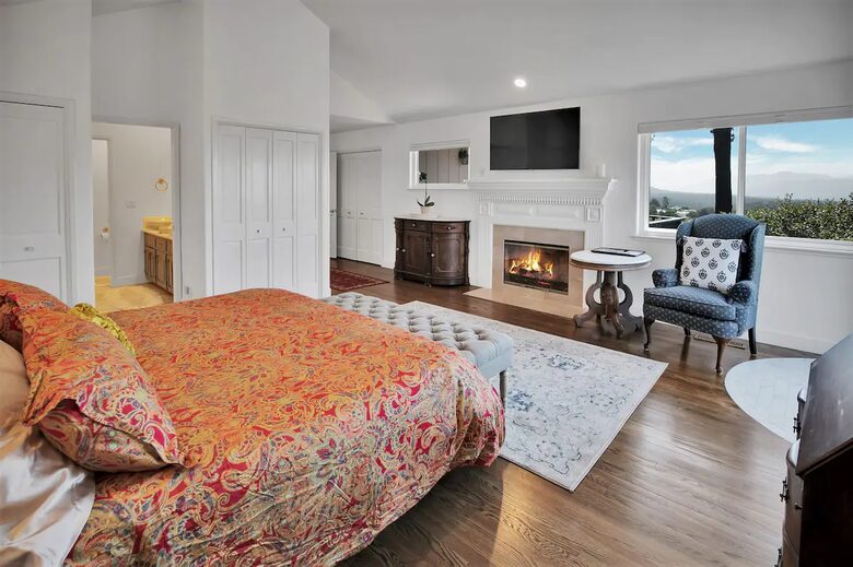 Carmel-by-the-Sea Cottage - Carmel, California