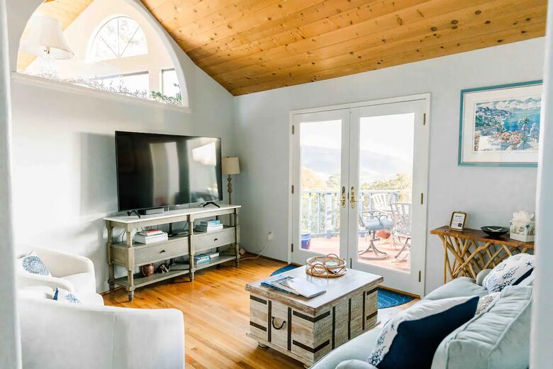 Carmel-by-the-Sea Cottage - Carmel, California