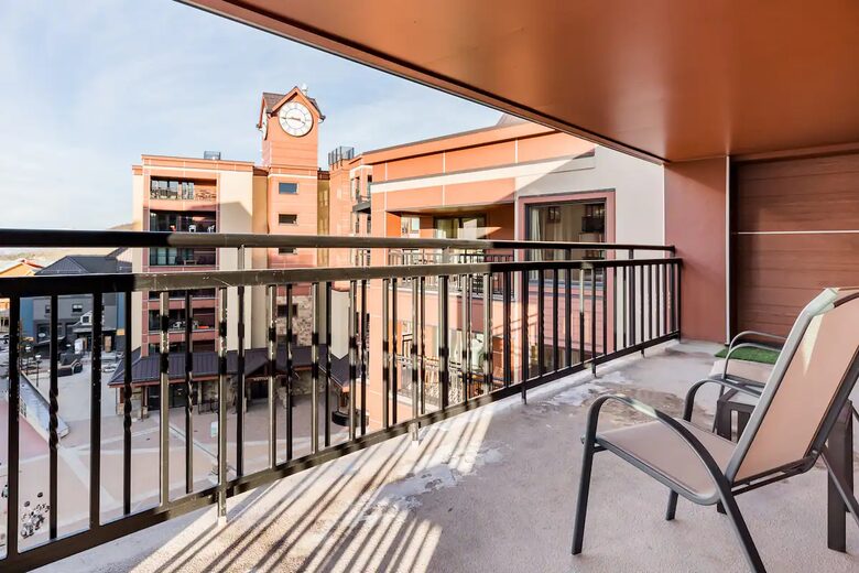 Ski in-Ski Penthouse in Downtown Breckenridge - Breckenridge, Colorado