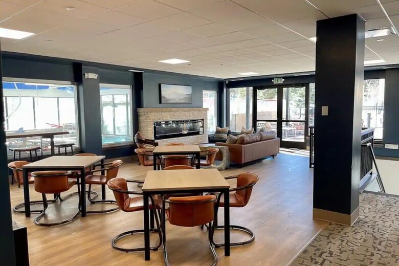 Ski in-Ski Penthouse in Downtown Breckenridge - Breckenridge, Colorado