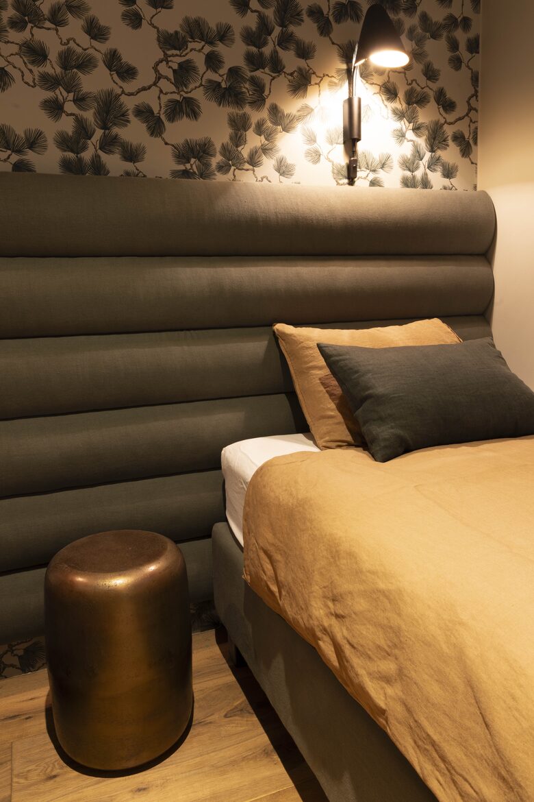 2nd bedroom - Two twin beds