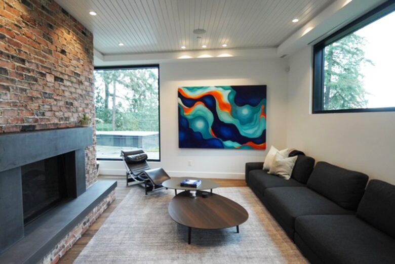West Vancouver Contemporary Hideaway - West Vancouver, Canada
