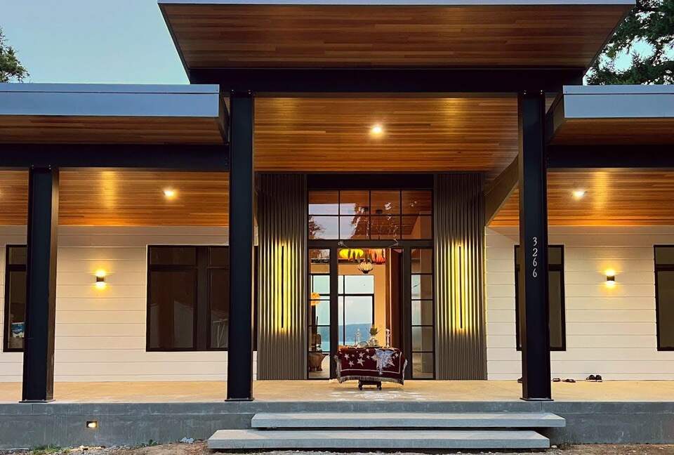Modern Cabin by the Sea - Camano Island, Washington