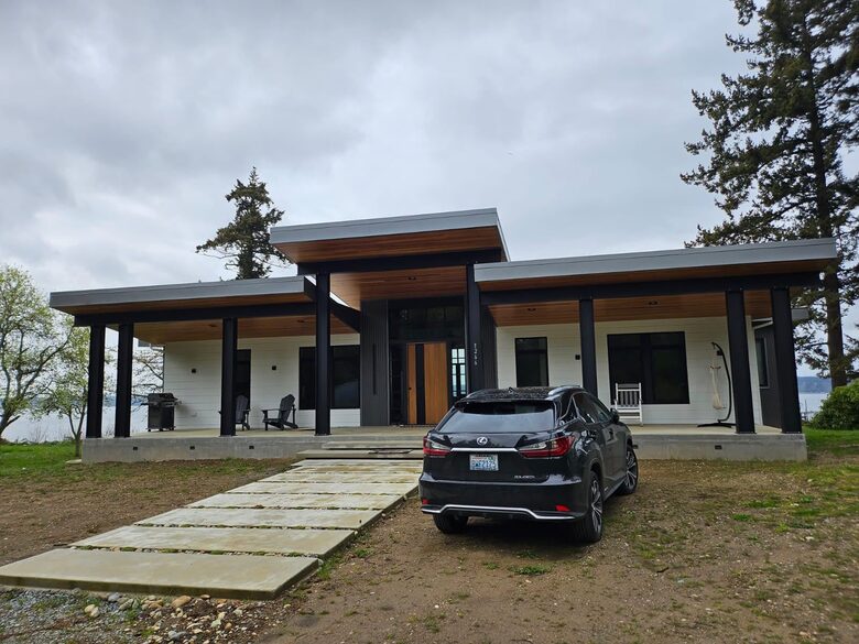 Modern Cabin by the Sea - Camano Island, Washington