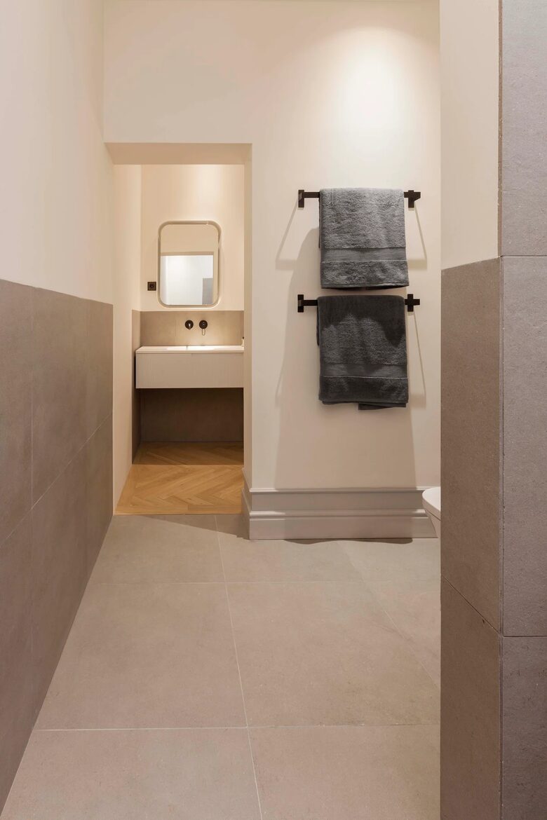 Luxury 3 BD Apartment | Pez 11 - Madrid, Spain