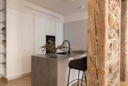 Luxury 3 BD Apartment | Pez 11 - Madrid, Spain