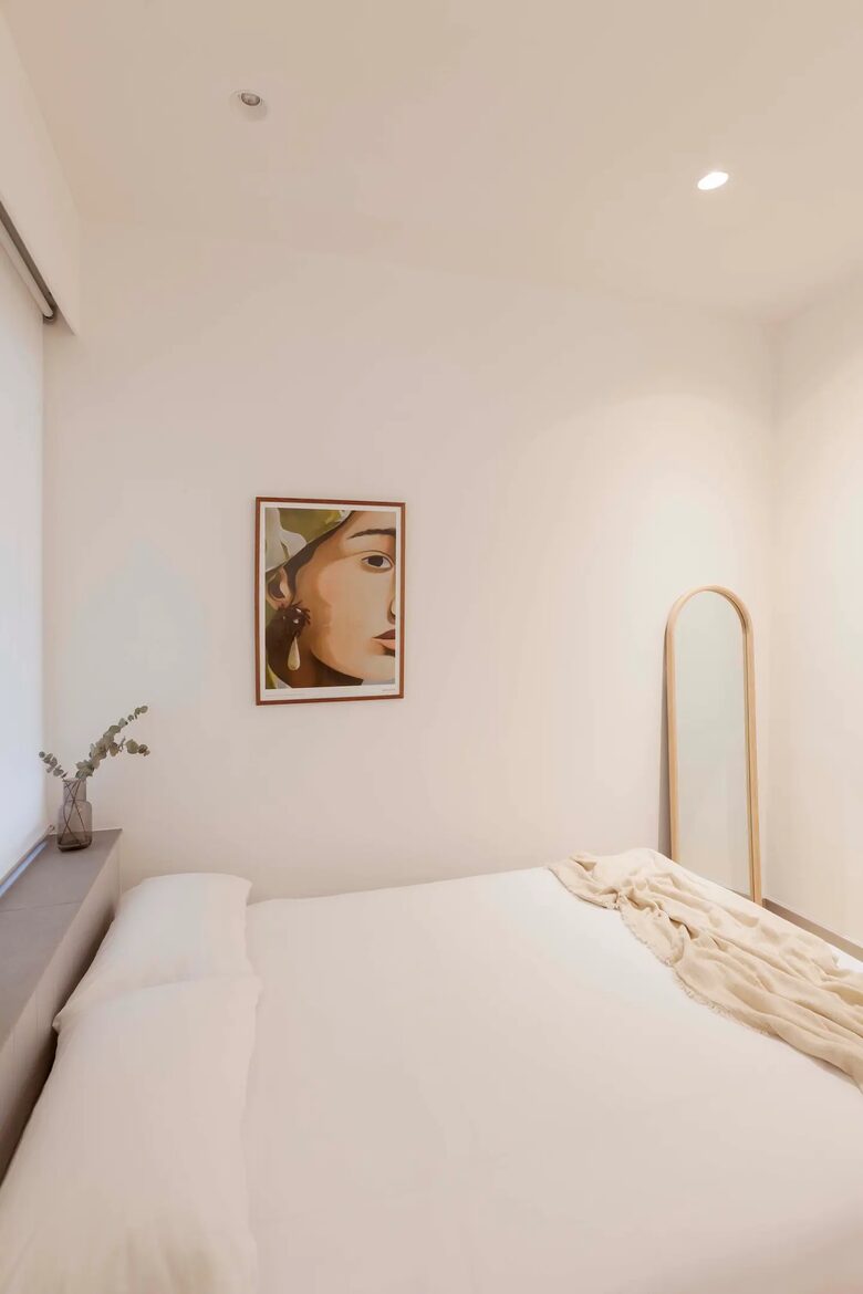 Luxury 3 BD Apartment | Pez 11 - Madrid, Spain