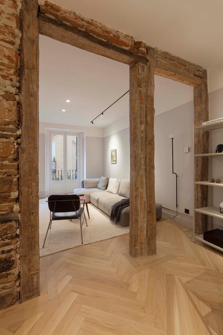 Luxury 3 BD Apartment | Pez 11 - Madrid, Spain