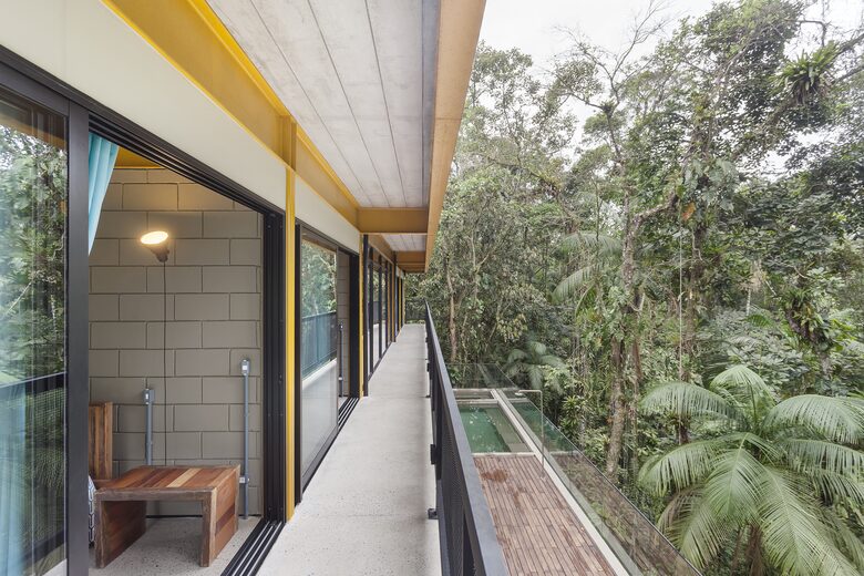 Sloth House - Guarujá, Brazil