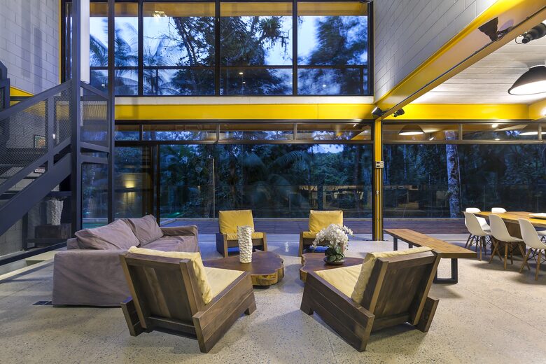Sloth House - Guarujá, Brazil