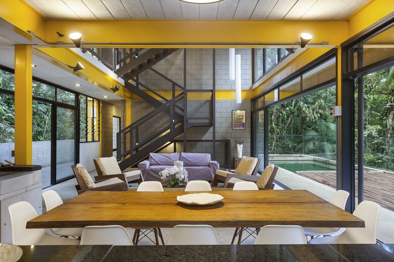 Sloth House - Guarujá, Brazil