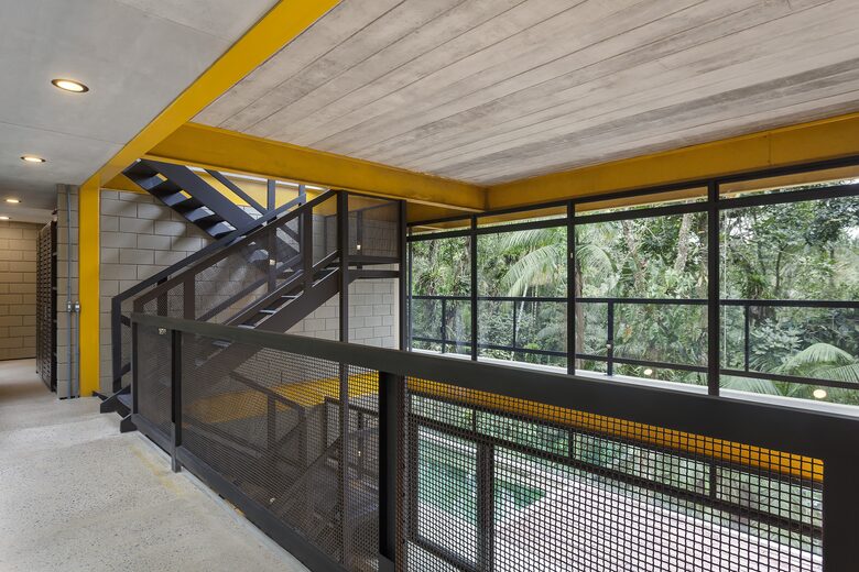 Sloth House - Guarujá, Brazil