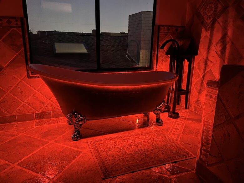 Master Bath Tub lit
