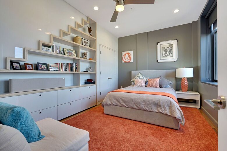 Highrise Downtown Modern Getaway - Asbury Park, New Jersey