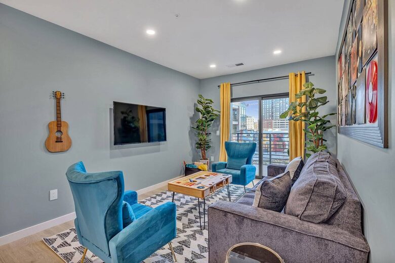 Nashville Luxury Apartment - Nashville, Tennessee