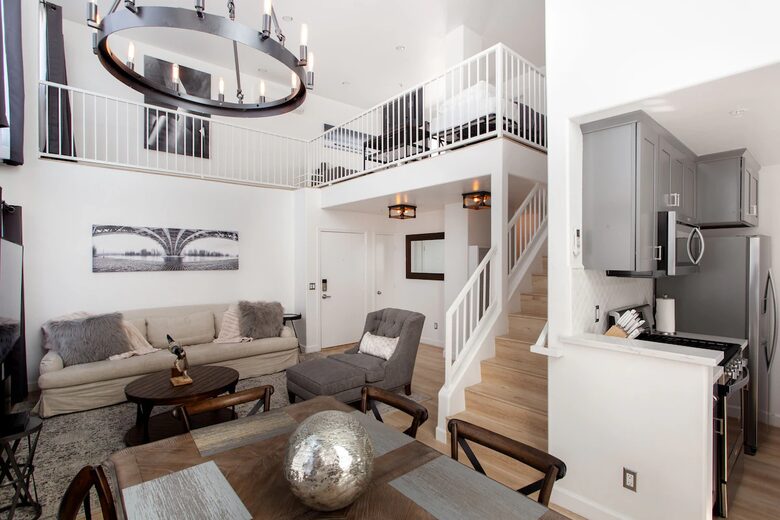 The Santa Monica Loft - Santa Monica, California