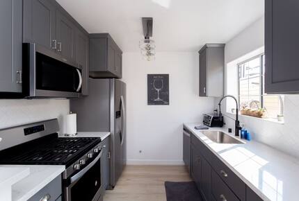 The Santa Monica Loft - Santa Monica, California