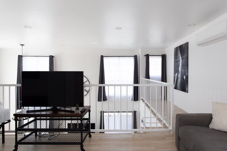 The Santa Monica Loft - Santa Monica, California