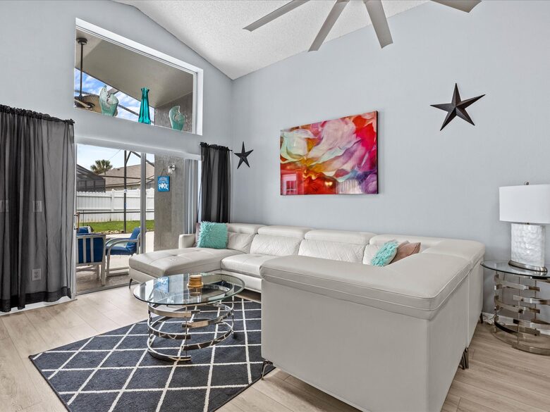 Bow Creek Retreat - Kissimmee, Florida