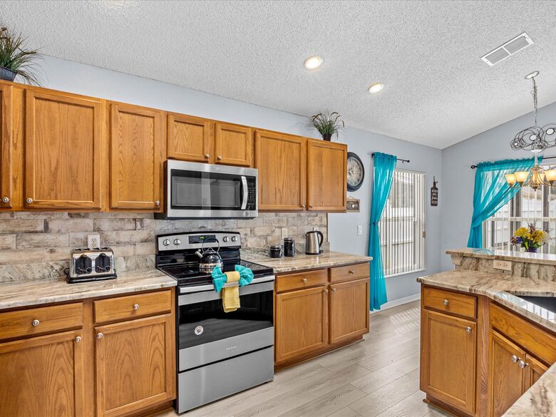 Bow Creek Retreat - Kissimmee, Florida