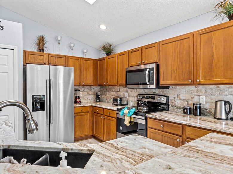 Bow Creek Retreat - Kissimmee, Florida