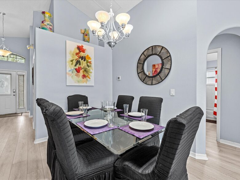 Bow Creek Retreat - Kissimmee, Florida