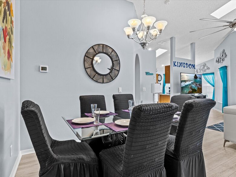 Bow Creek Retreat - Kissimmee, Florida