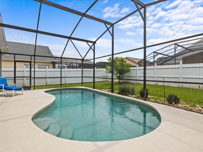 Bow Creek Retreat - Kissimmee, Florida