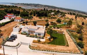 Casa Pintas - Mexilhoeira Grande, Portugal