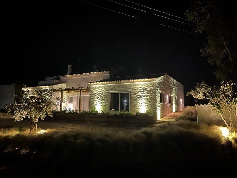 Casa Pintas - Mexilhoeira Grande, Portugal