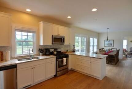 Island Elegance near beach and town - Nantucket, Massachusetts