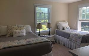 Island Elegance near beach and town - Nantucket, Massachusetts