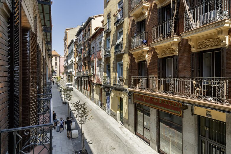 Luxury 4 BD Apartment | Palma 69 - Madrid, Spain