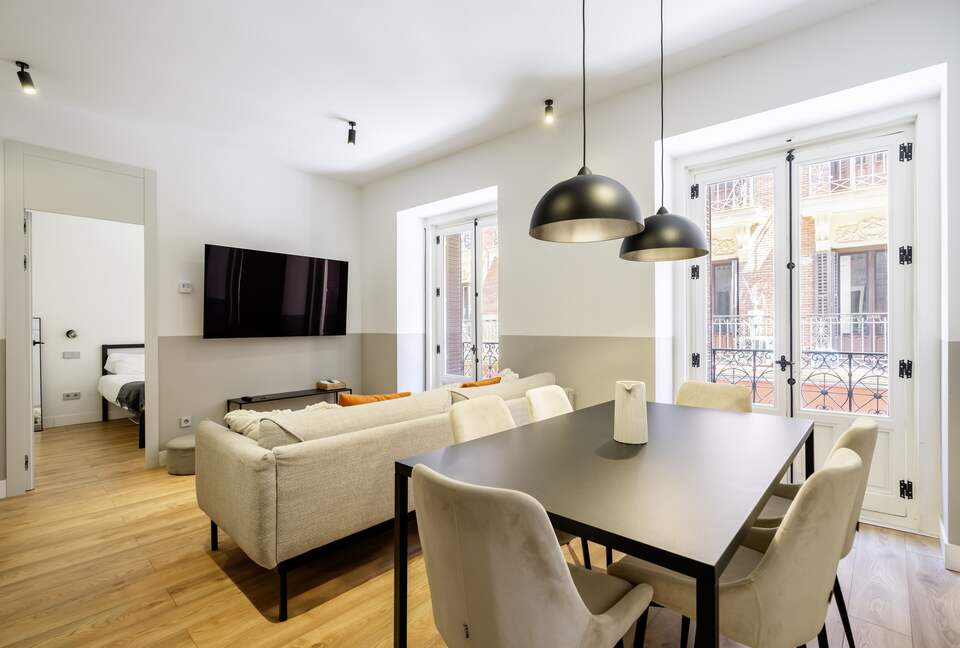 Luxury 4 BD Apartment | Palma 69 - Madrid, Spain