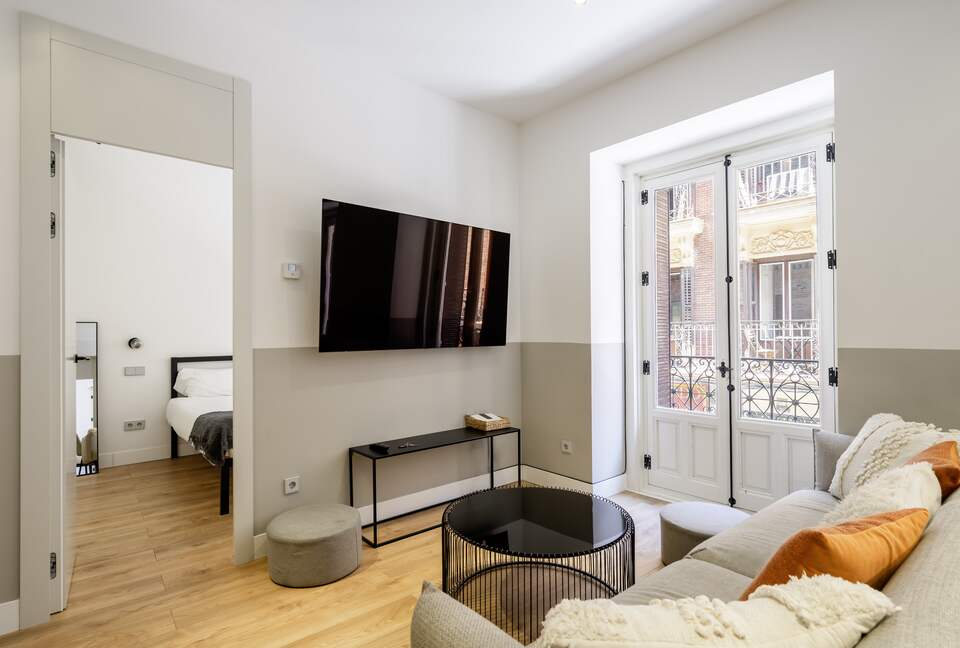Luxury 4 BD Apartment | Palma 69 - Madrid, Spain