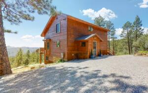 Cozy Mountain Home with Amazing Views - Durango, Colorado