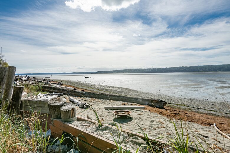 Bayside Abode - Camano Island, Washington