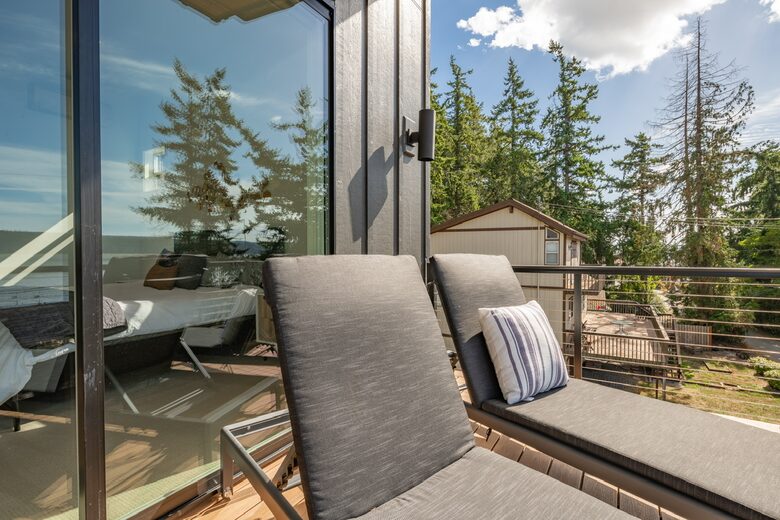 Bayside Abode - Camano Island, Washington