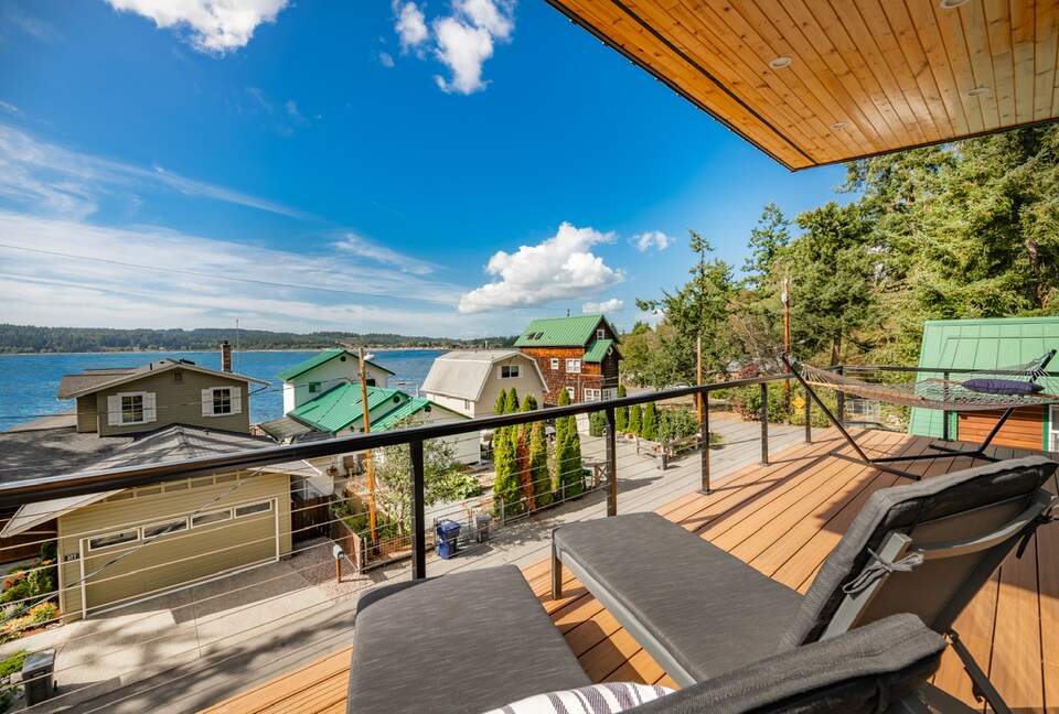 Bayside Abode - Camano Island, Washington