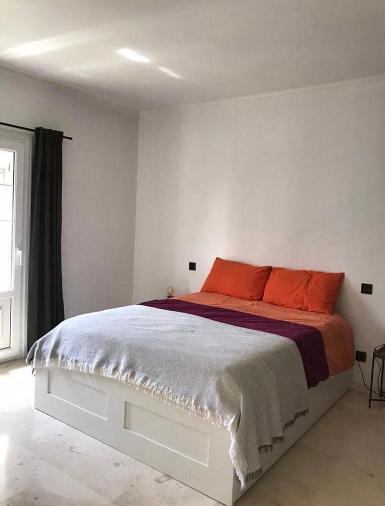 Duplex The President - Estepona, Spain