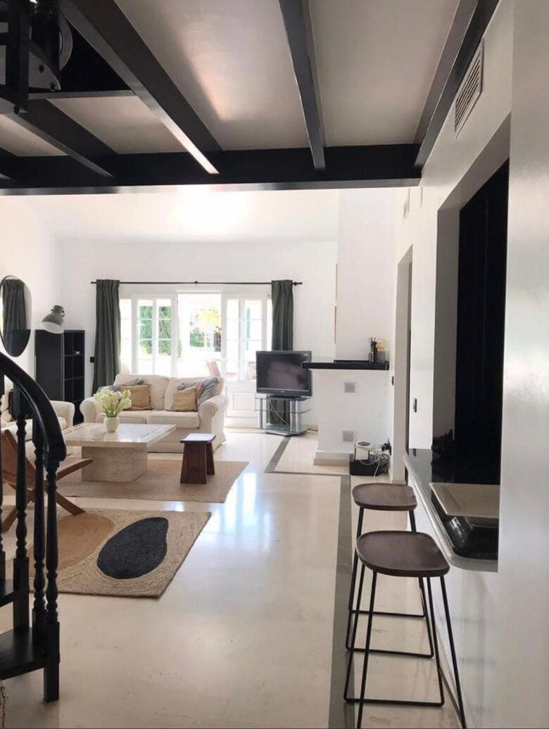 Duplex The President - Estepona, Spain