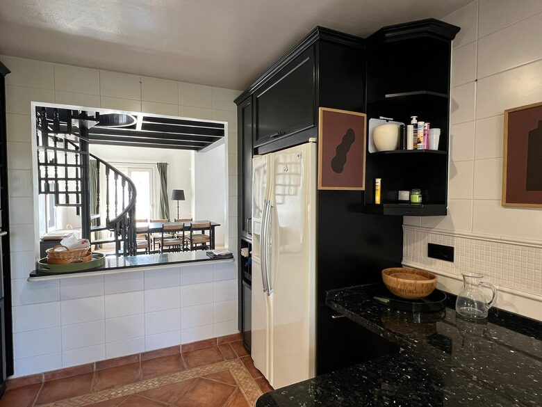 Duplex The President - Estepona, Spain