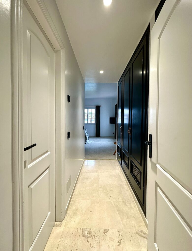 Duplex The President - Estepona, Spain