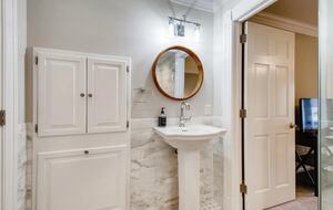 1st floor bath