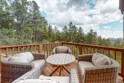 Cozy Mountain Home with Amazing Views - Durango, Colorado