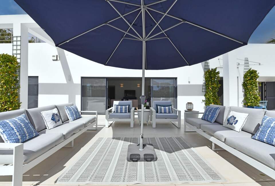Modern Detached Villa - Faro, Portugal