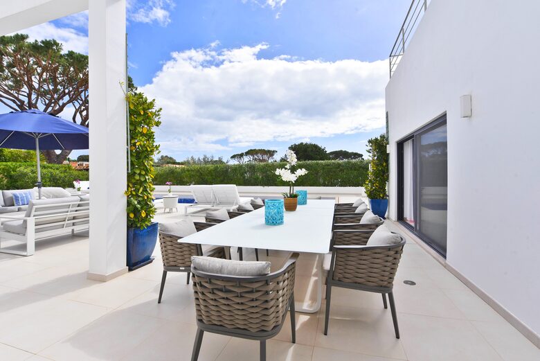 Modern Detached Villa - Faro, Portugal
