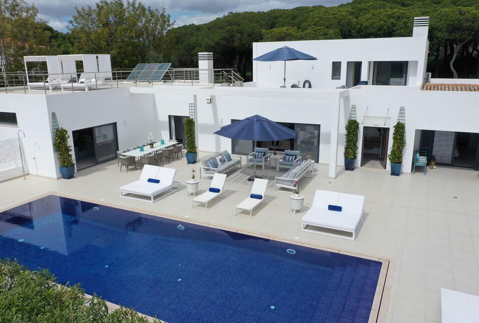 Modern Detached Villa - Faro, Portugal