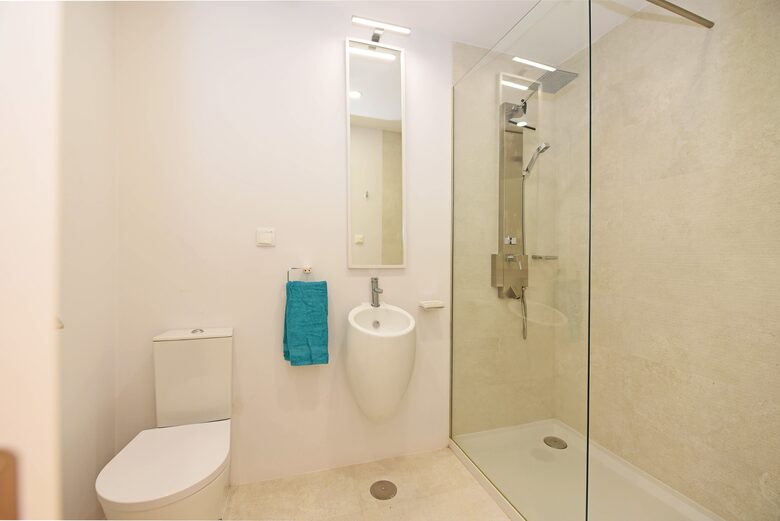 Modern Detached Villa - Faro, Portugal